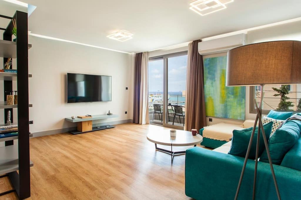 Minimal Loft Art With Sea View Over Heraklion Harbour Luaran gambar