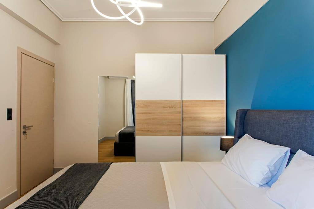 Minimal Loft Art With Sea View Over Heraklion Harbour Luaran gambar