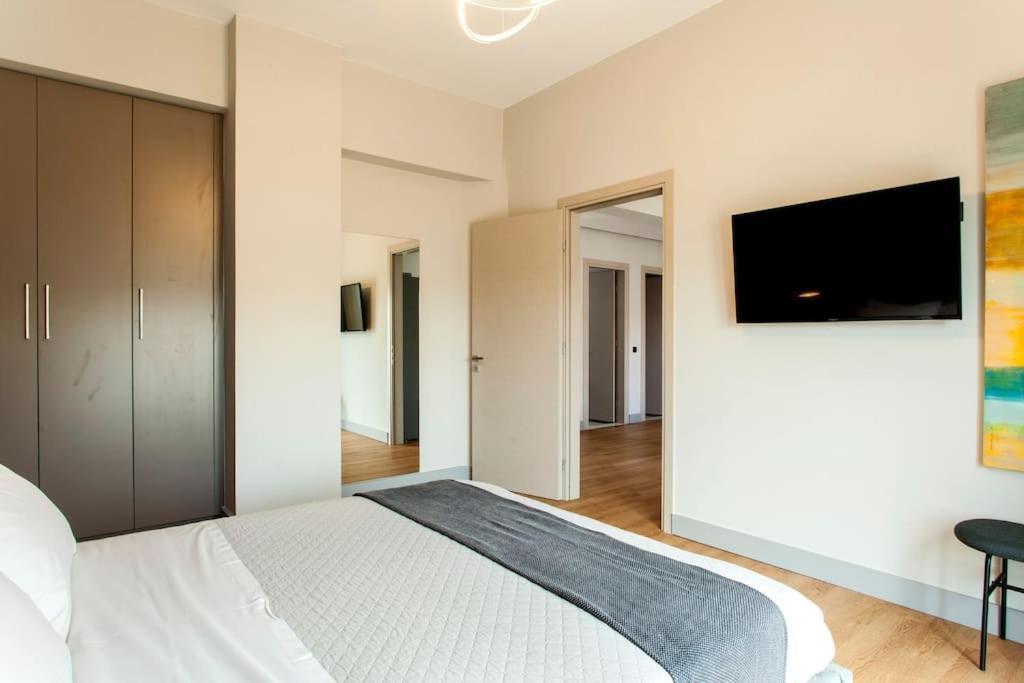 Minimal Loft Art With Sea View Over Heraklion Harbour Luaran gambar
